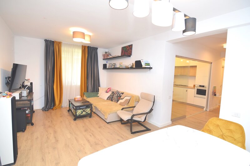 Bragadiru, str. Topaz,